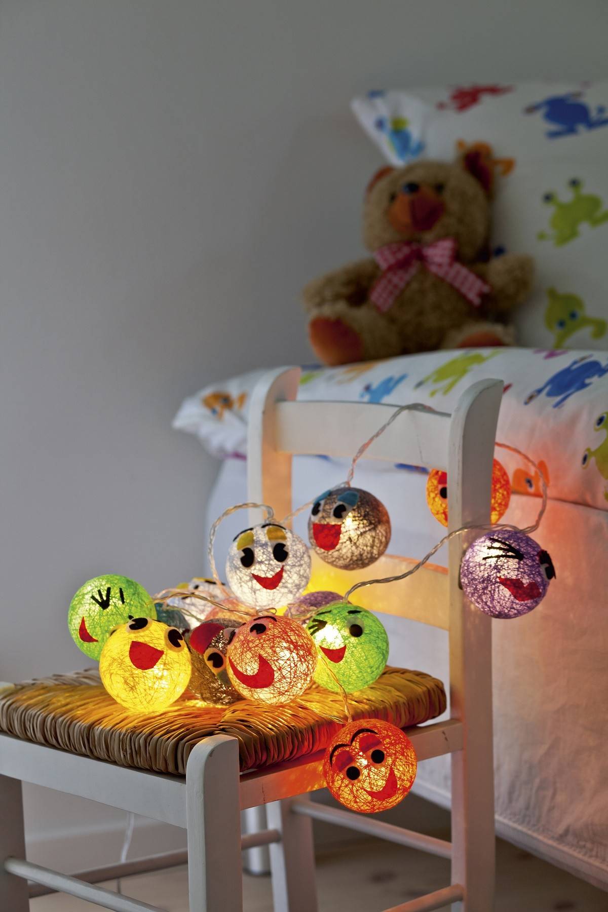 Guirlandes lumineuses sirius kerael bébé angel